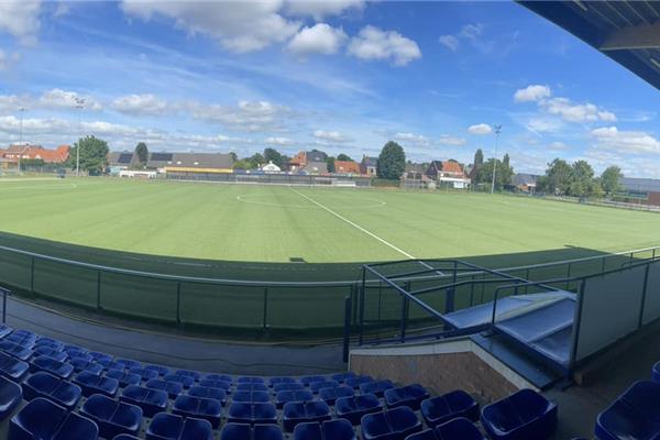 Rénovation terrain de football synthétique SV Zulte-Waregem - Sportinfrabouw NV